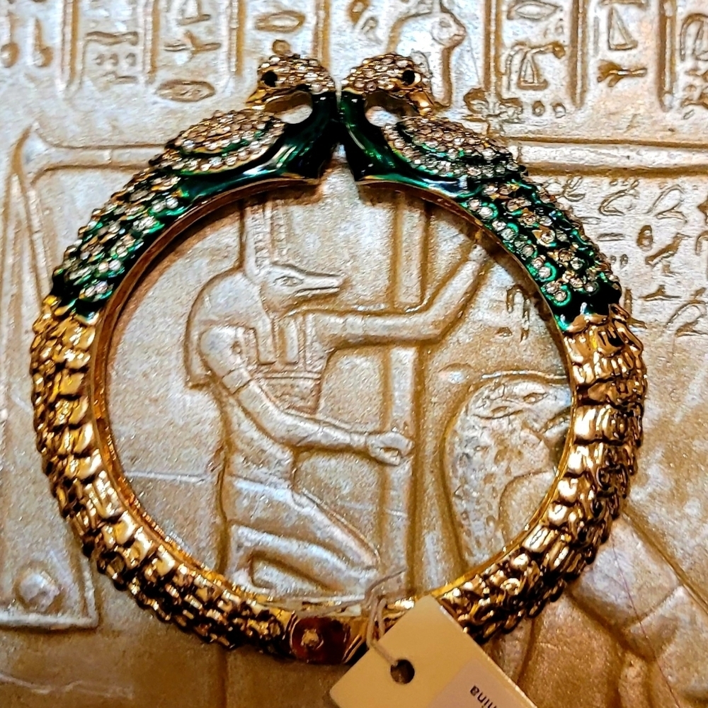 SOLD Amrita Singh Rare Red Austrian Crystal Emerald Peacock Gold Hinge Bracelet - Picture 7 of 16